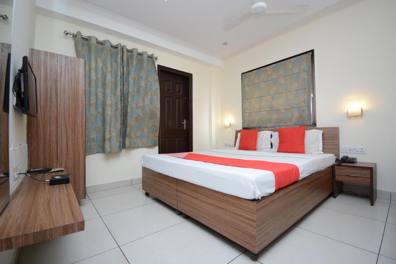 Oyo 5478 Skippers Inn Ludhiana Zewnętrze zdjęcie