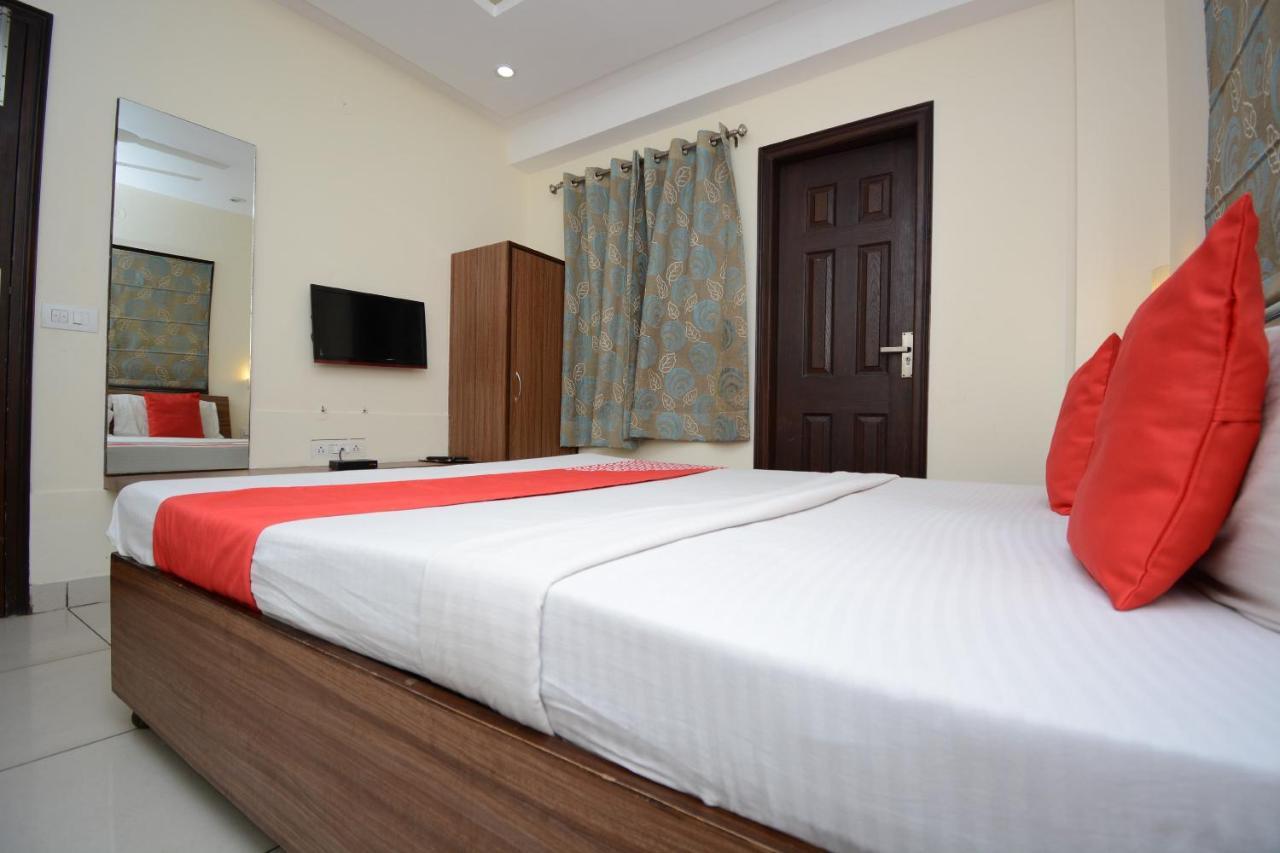 Oyo 5478 Skippers Inn Ludhiana Zewnętrze zdjęcie