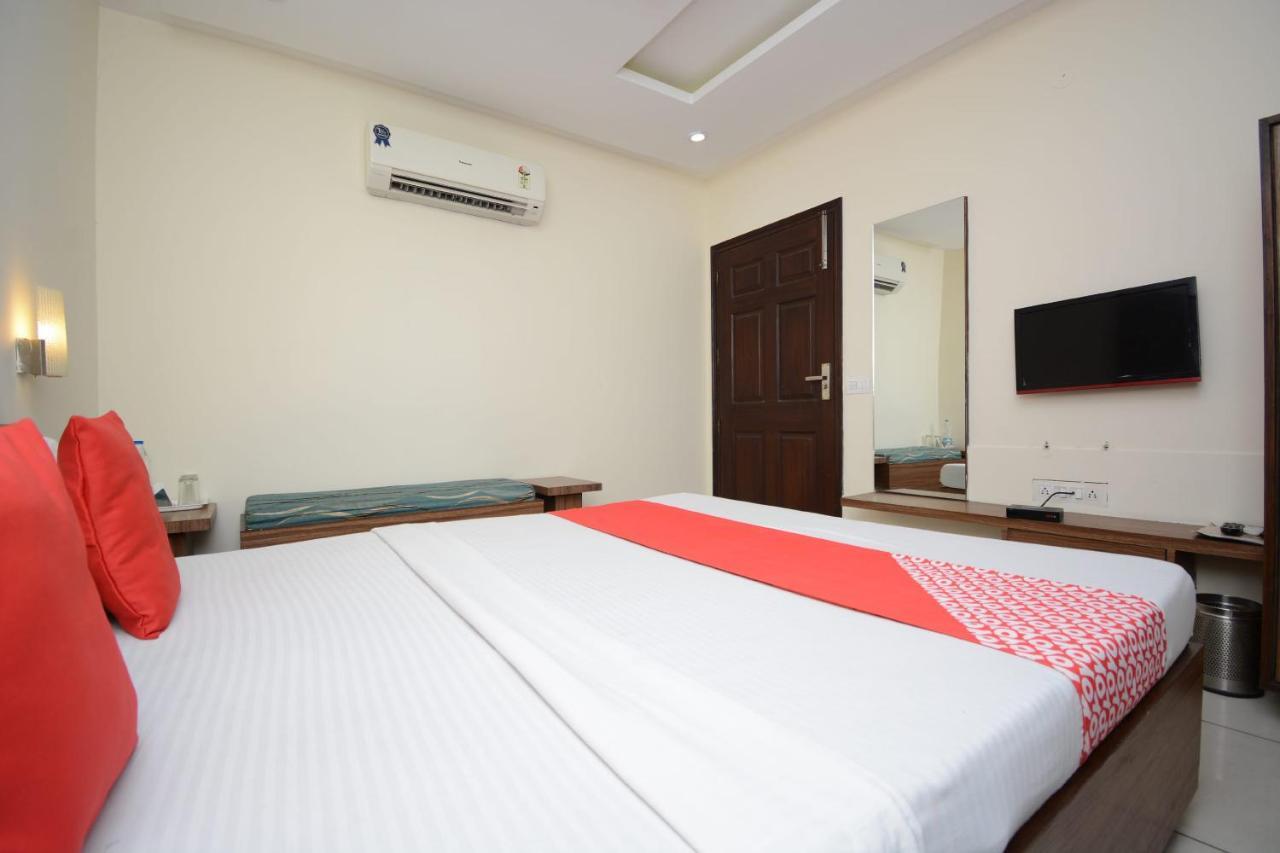 Oyo 5478 Skippers Inn Ludhiana Zewnętrze zdjęcie